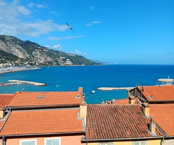 Apartment Duplex Vue 50m De La Des Sablettes *